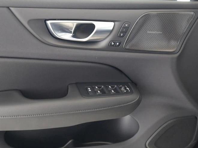 Volvo S60 B4 = Plus Dark =  | Mobile.bg   4