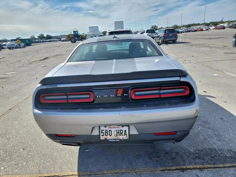 Dodge Challenger 3.6L 6 Rear-wheel drive, снимка 8 - Автомобили и джипове - 53144445