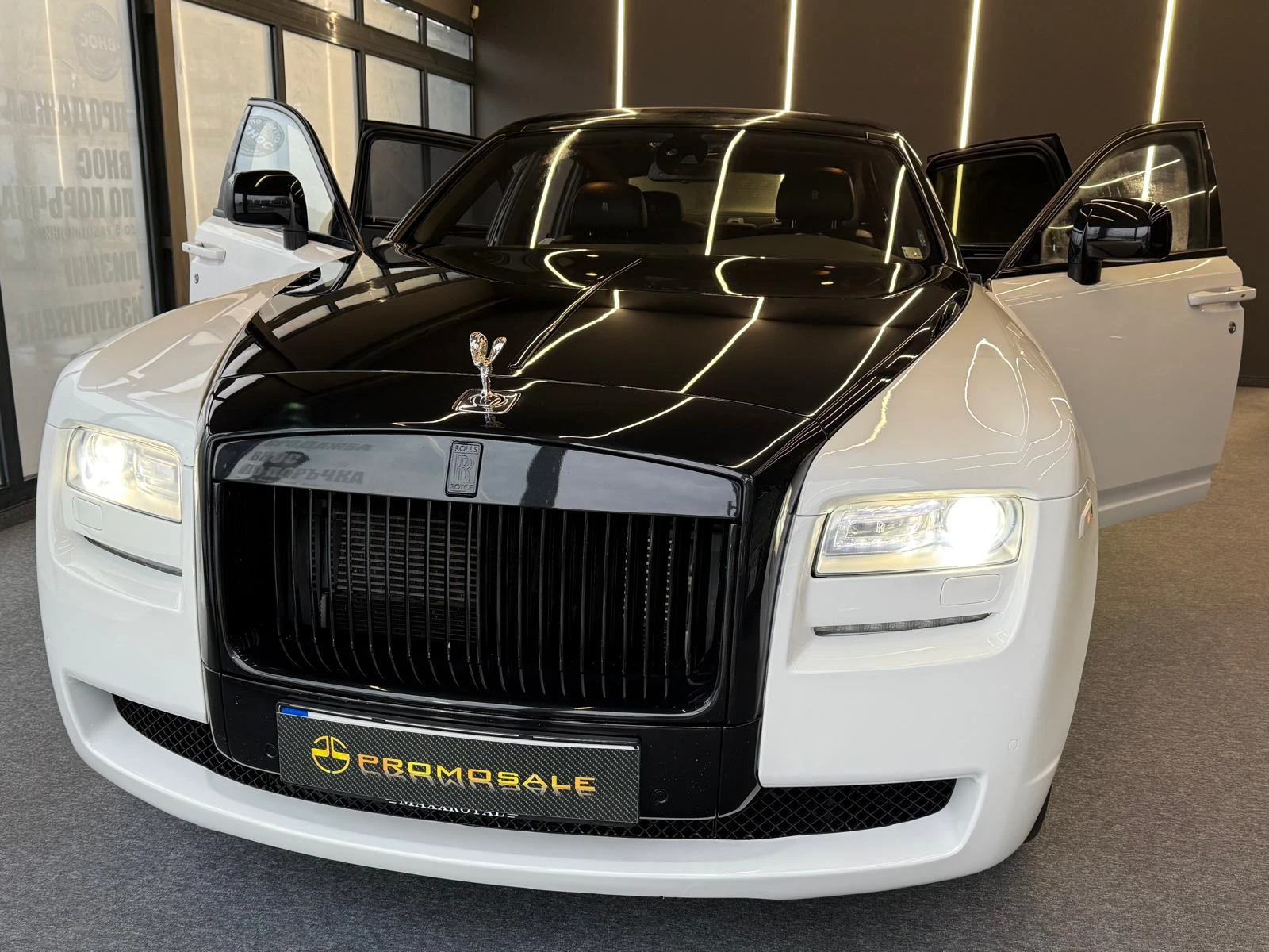 Rolls-Royce Ghost 6.6 V12 - изображение 10