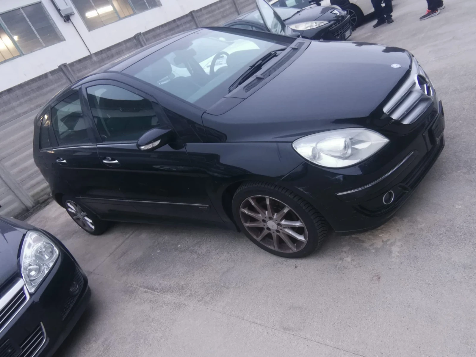 Mercedes-Benz B 180 Sport 2008, КОЖА, 17 цола джанти  - изображение 4