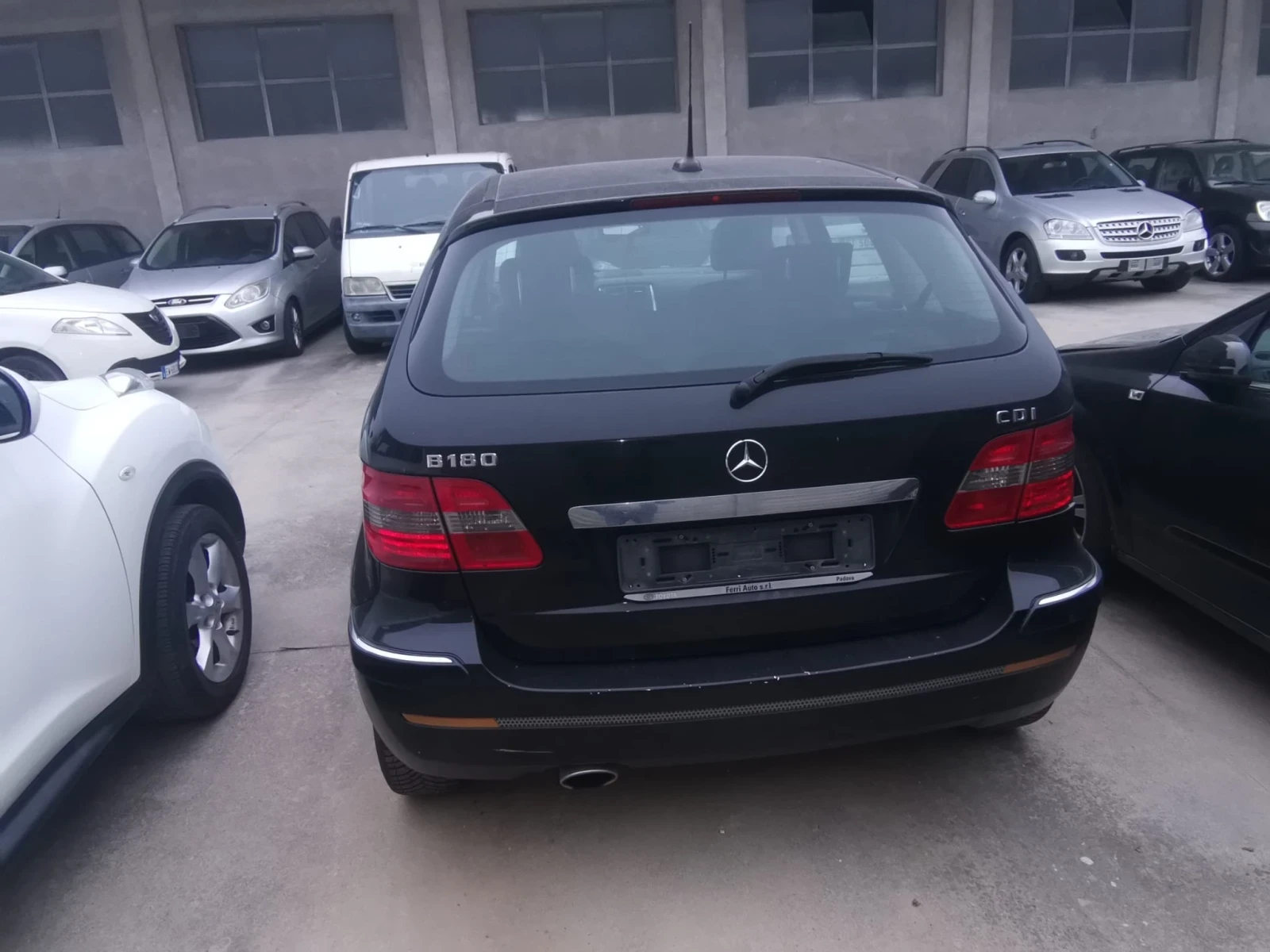 Mercedes-Benz B 180 Sport 2008, КОЖА, 17 цола джанти  - изображение 6