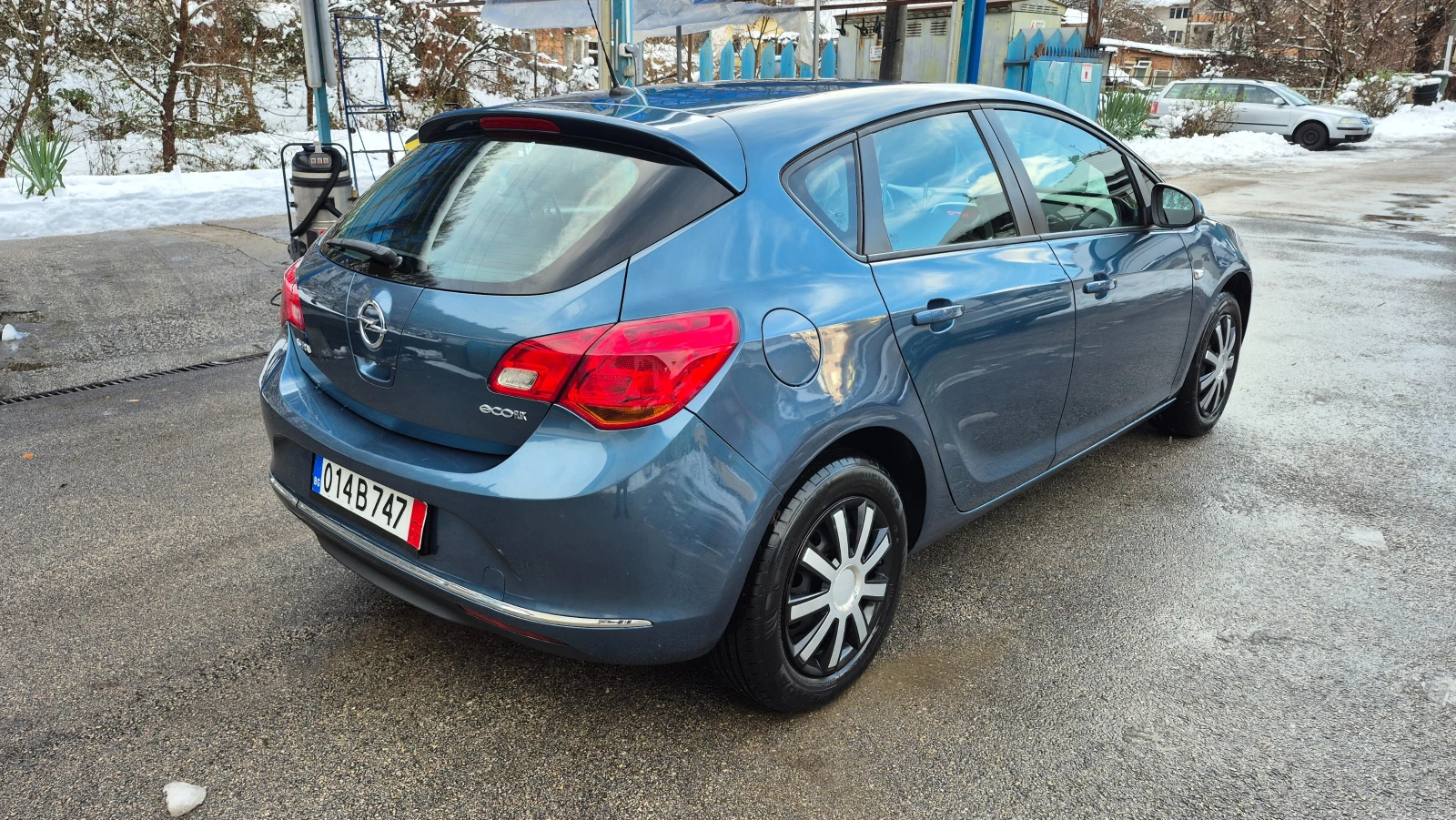 Opel Astra 1.4i-129000км Германия ОТЛИЧНА - изображение 6