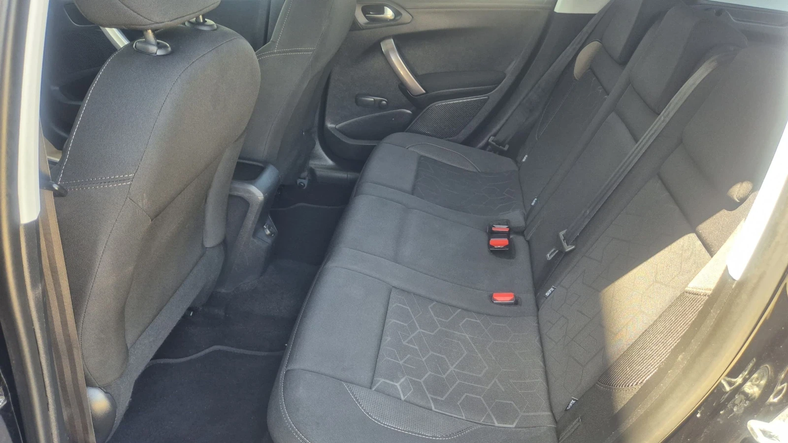 Peugeot 2008 1.6HDI 99.. | Mobile.bg   13