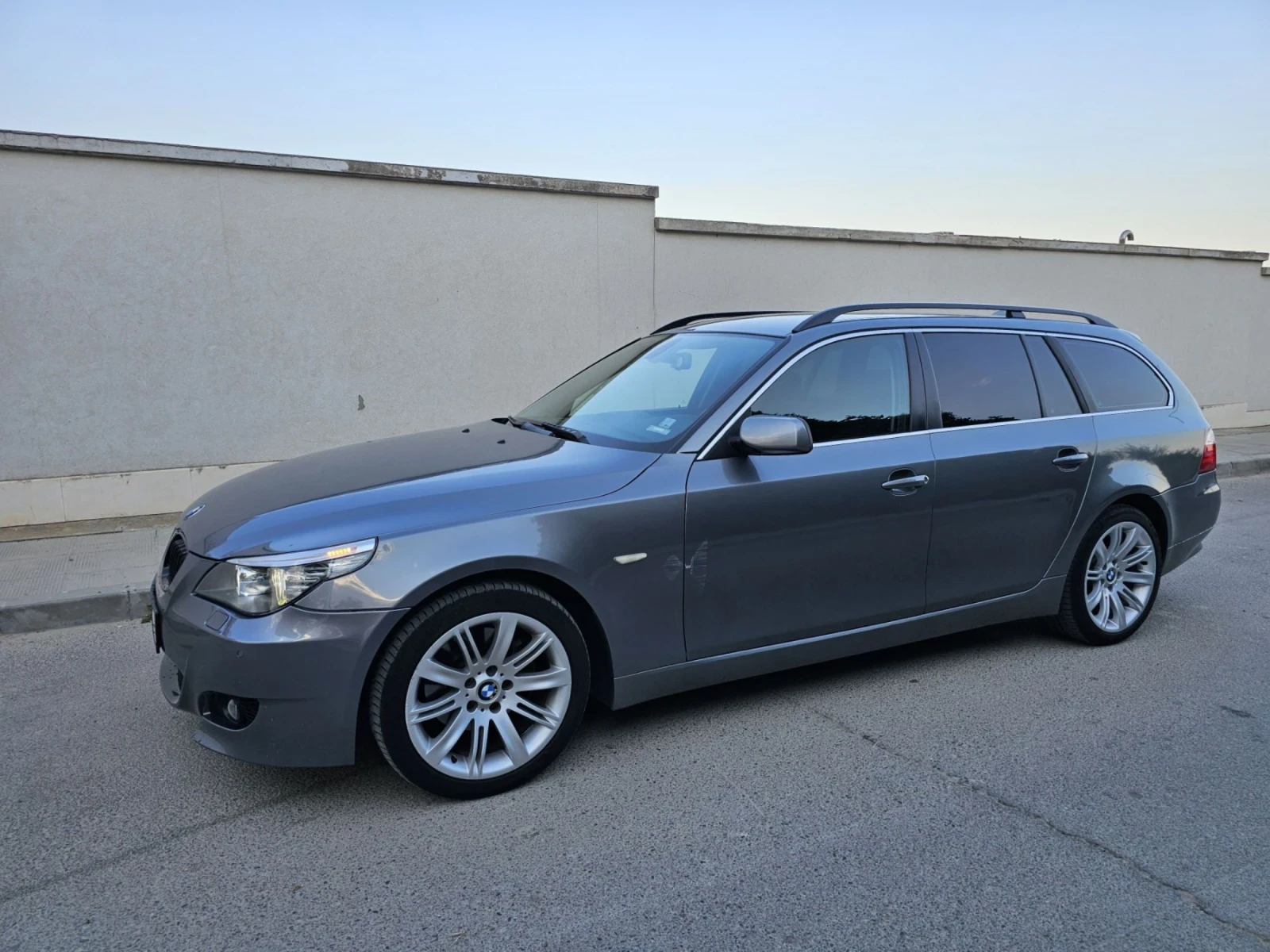BMW 525  D E61  FACELIFT  - изображение 5