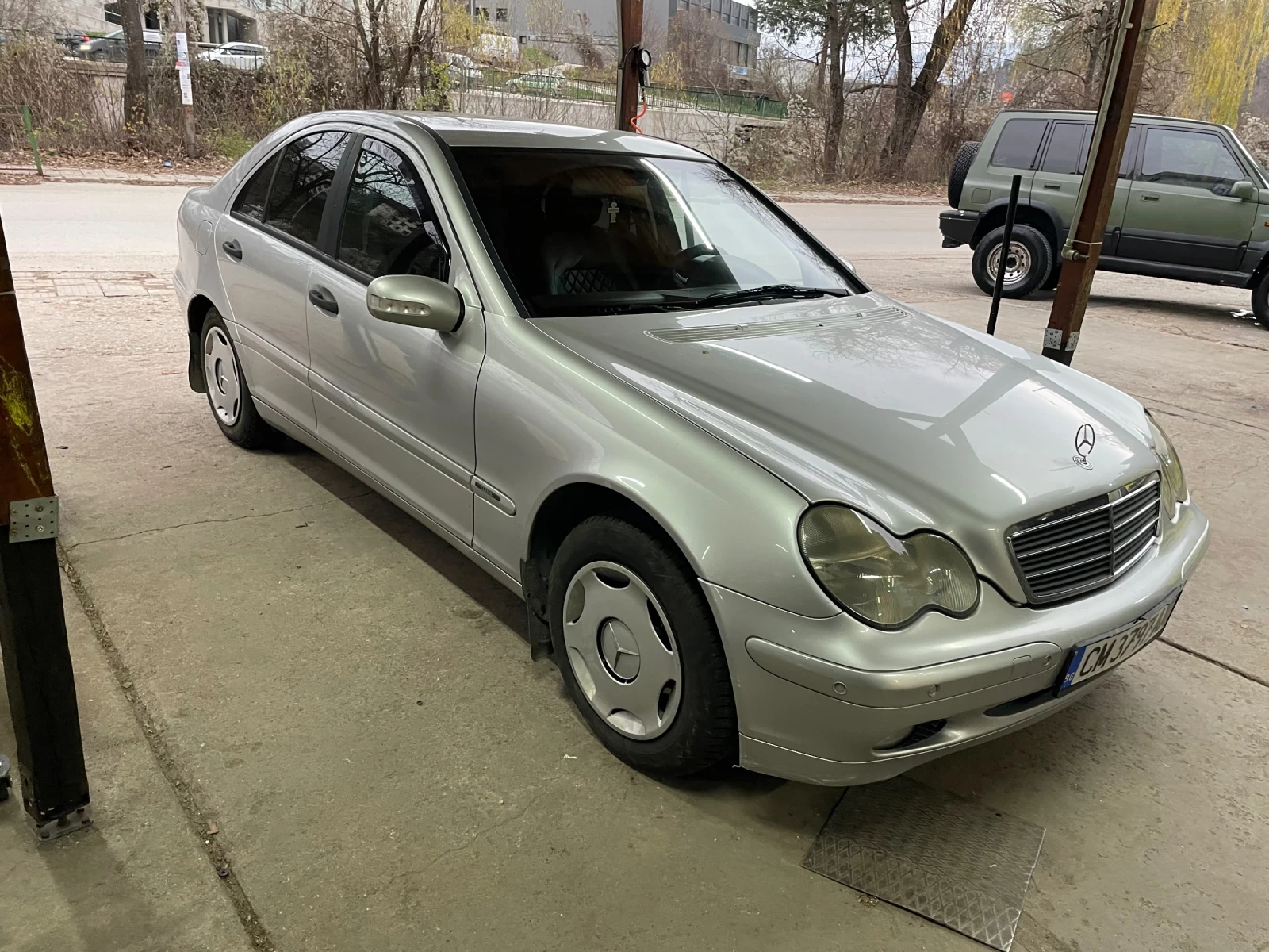 Mercedes-Benz C 200 2000 - изображение 3