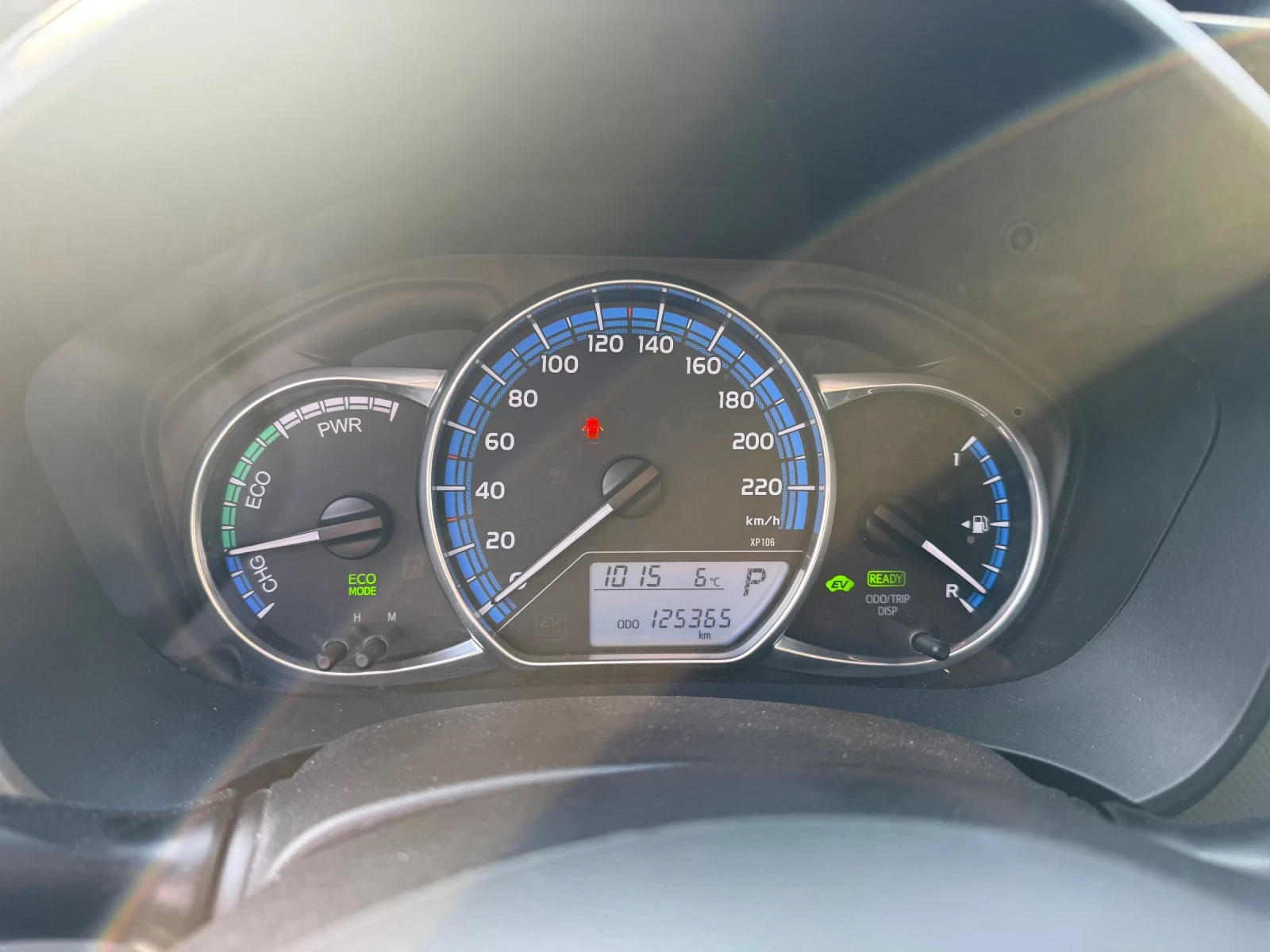 Toyota Yaris 1.5 hybrid ��������� | Mobile.bg � ����������� 12