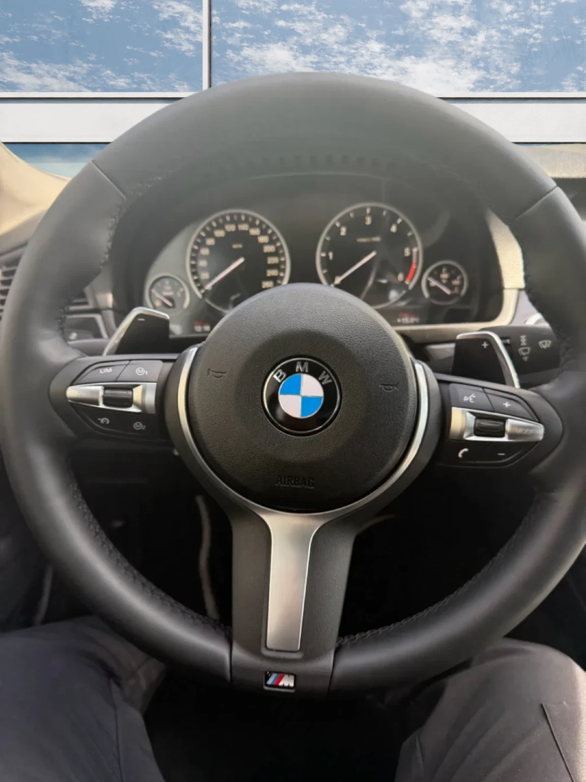 BMW 520  - изображение 10