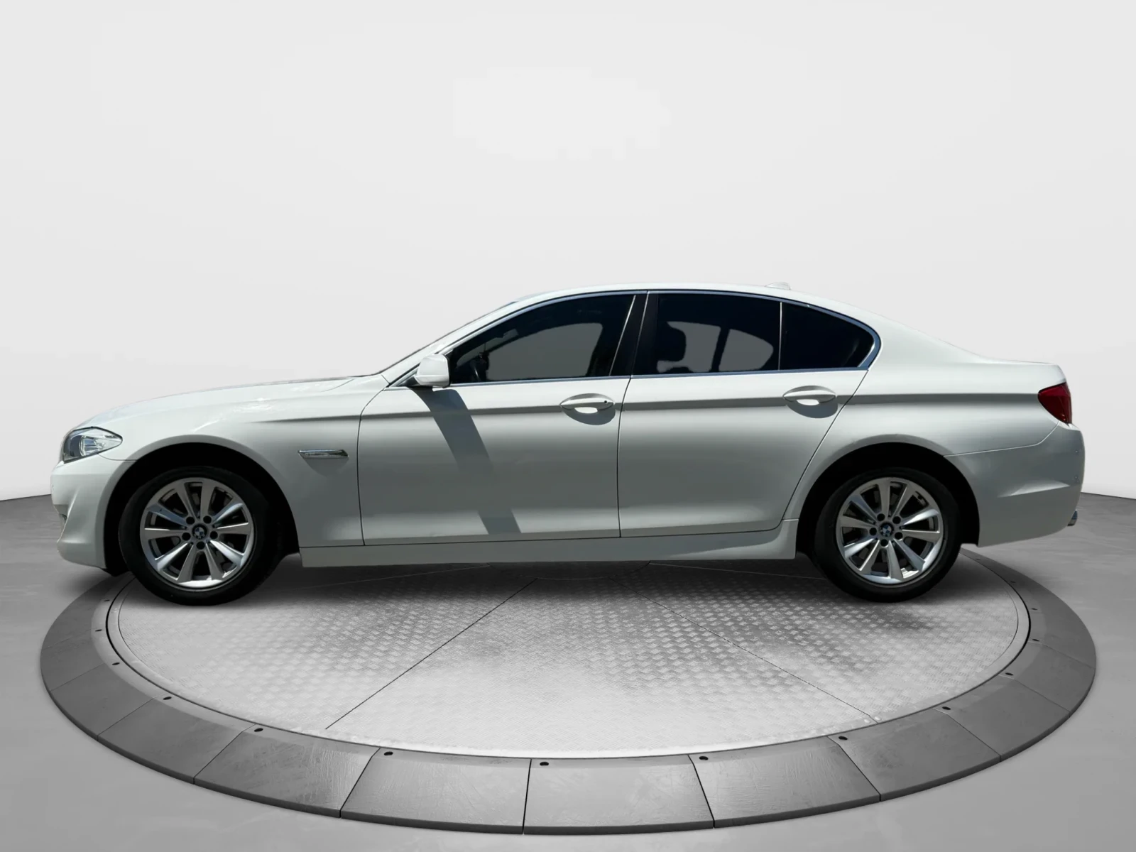 BMW 520  - изображение 3