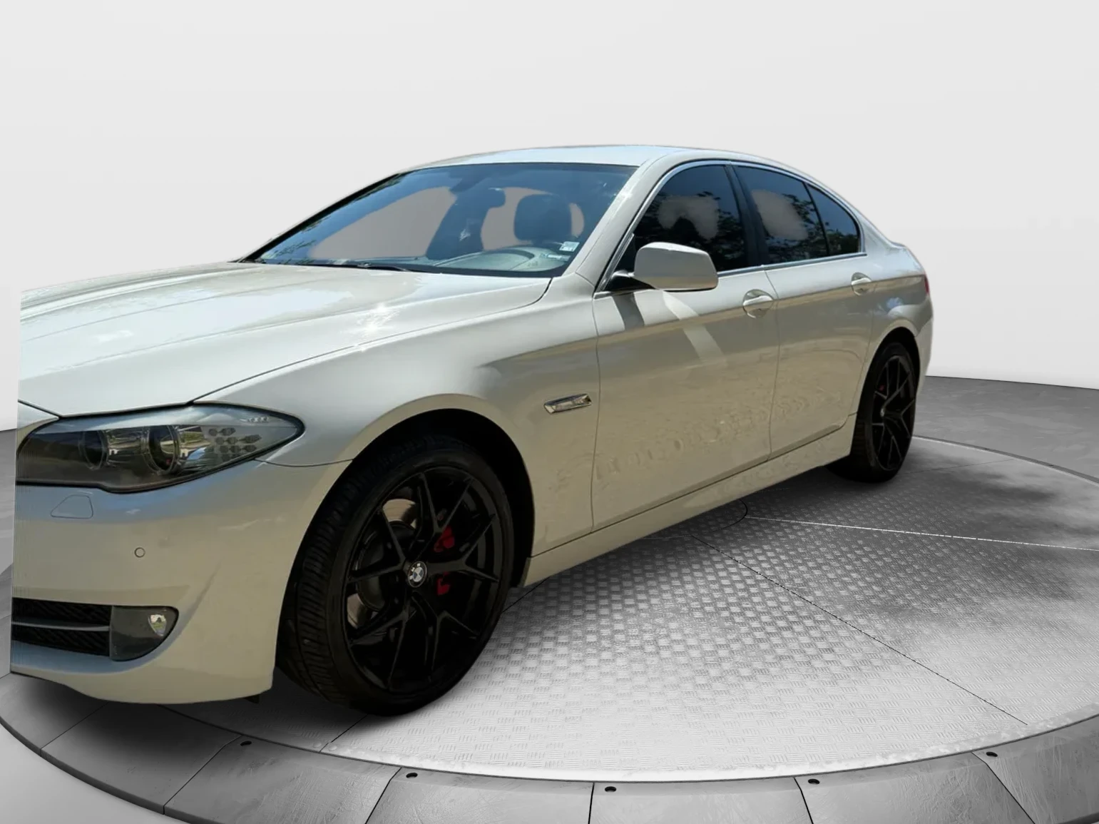 BMW 520  - изображение 6