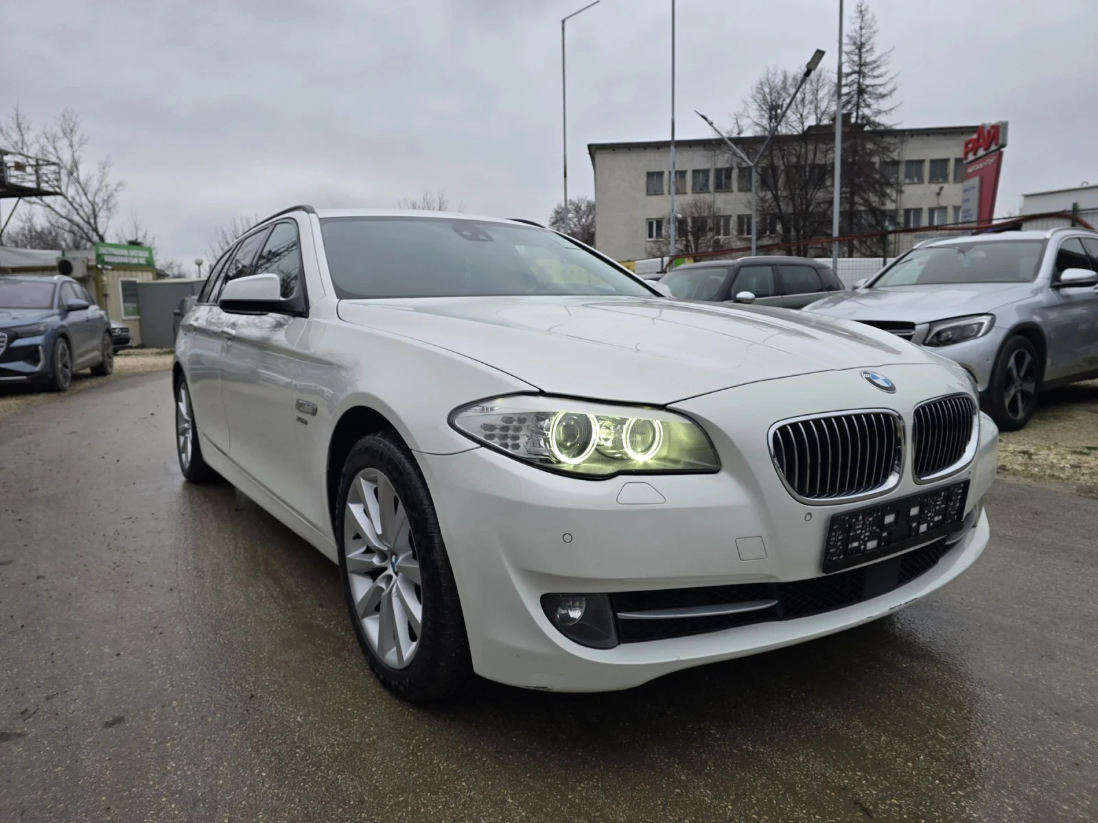 BMW 525 XDRIVE 218к.с Панорама Head-up  - изображение 2