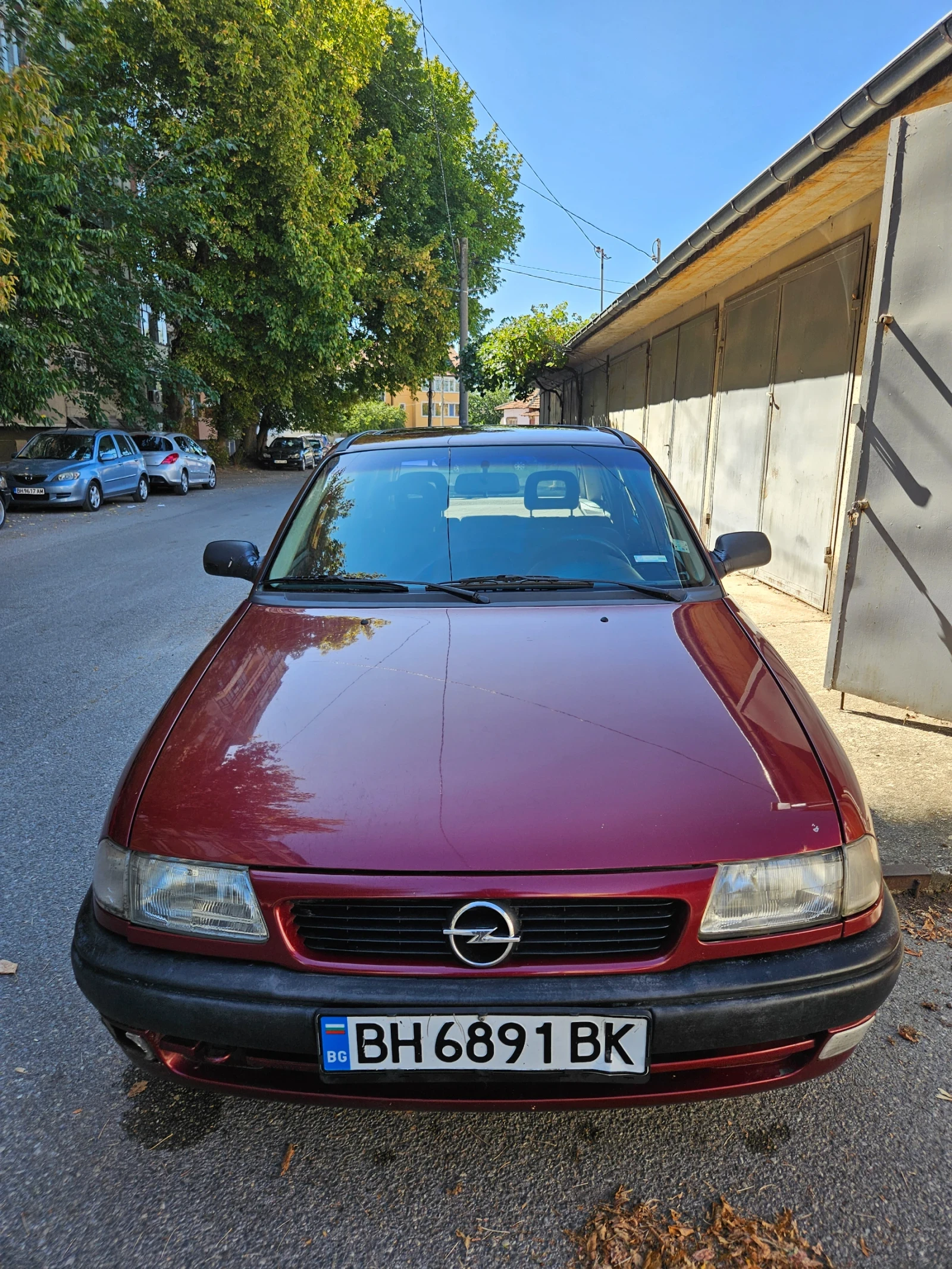 Opel Astra 1.6 ekotec  - изображение 4