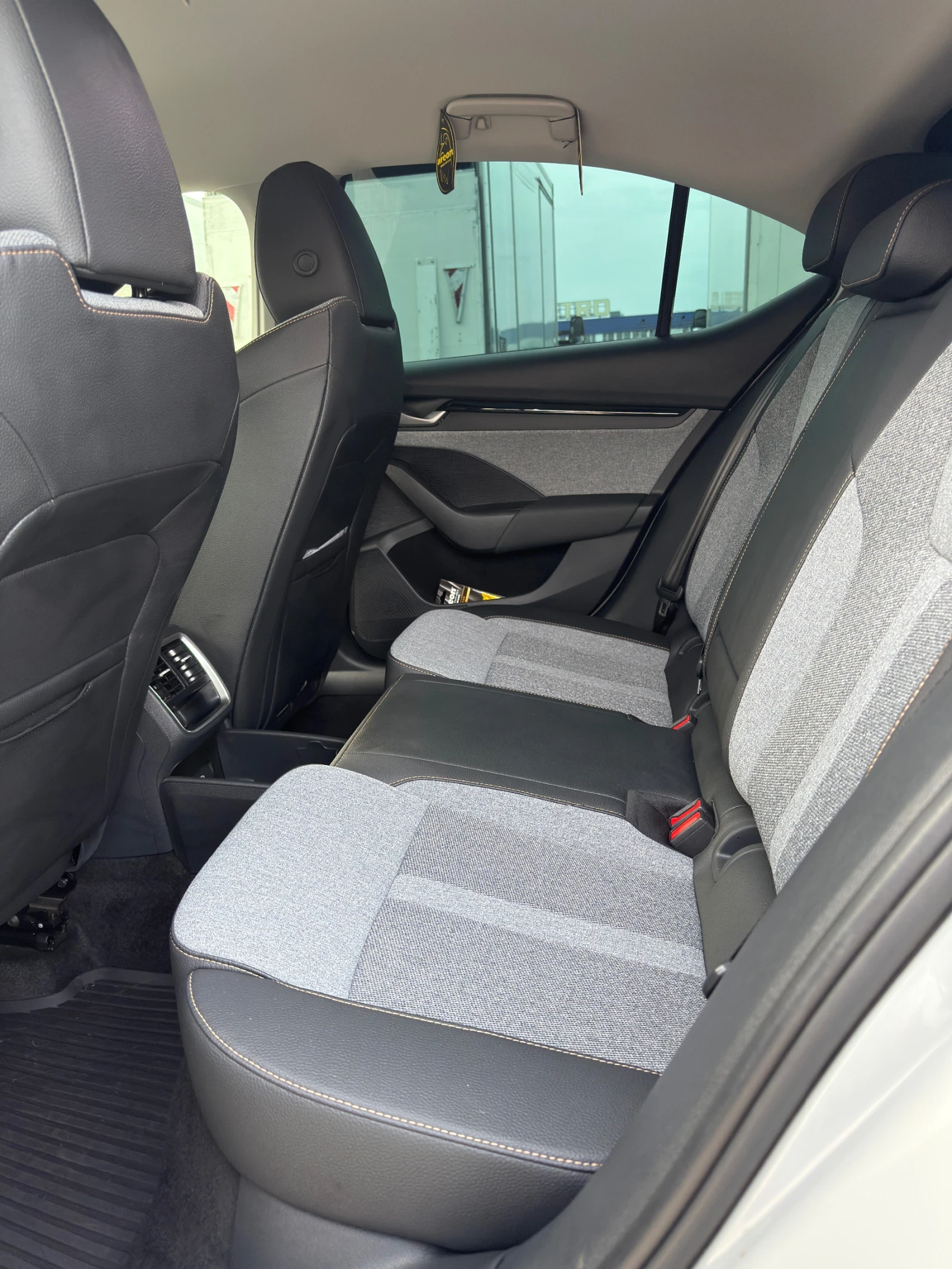 Skoda Octavia Edition  | Mobile.bg � ����������� 13