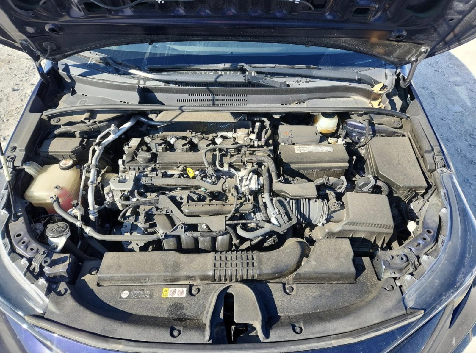 Toyota Corolla SE, снимка 11 - Автомобили и джипове - 53825881