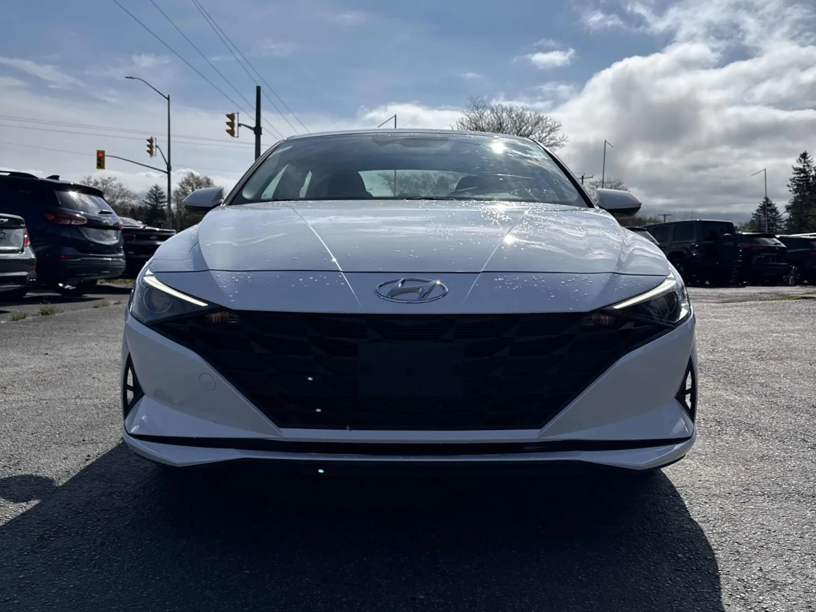 Hyundai Elantra * * CARFAX * * АВТО КРЕДИТ * * Цена до БГ * * , снимка 2 - Автомобили и джипове - 54512676