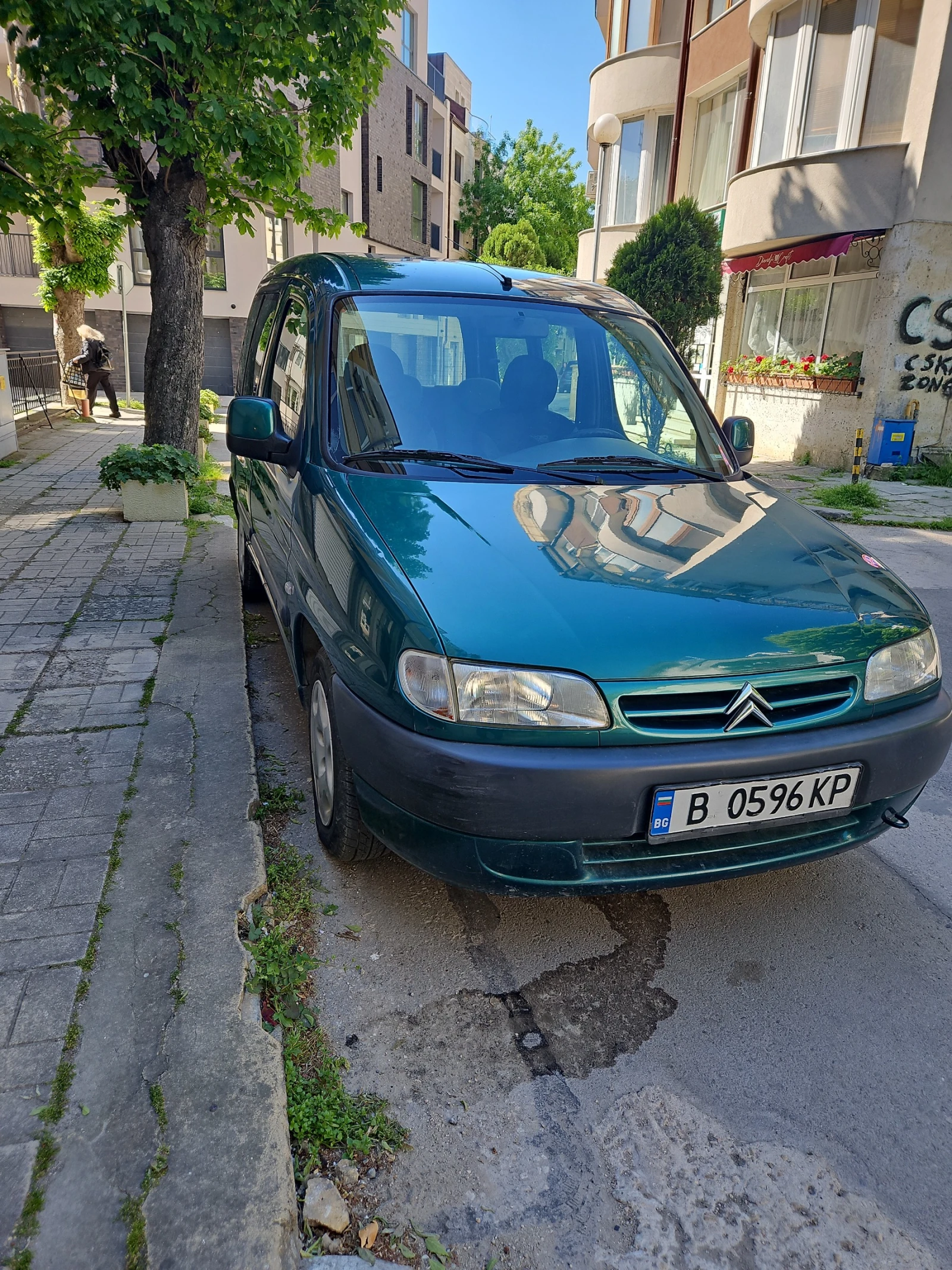Citroen Berlingo 2.0 HDI, снимка 10 - Автомобили и джипове - 54590258