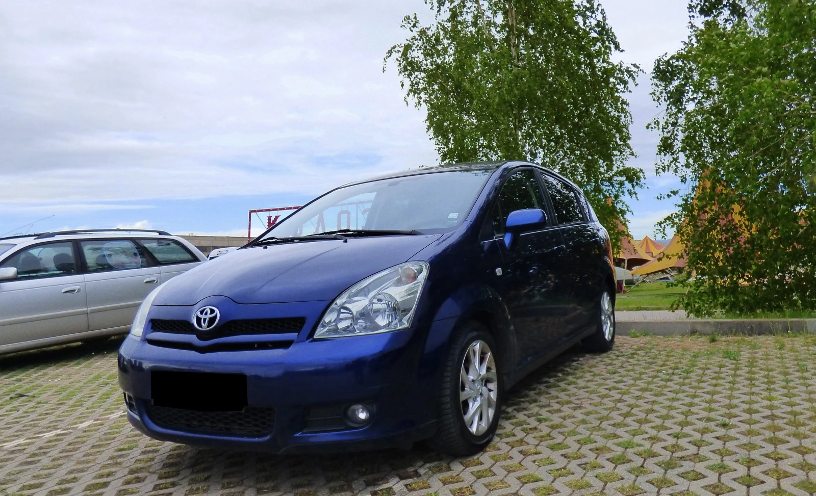 Toyota Corolla verso 2.2 D-4D (136 Hp), снимка 2 - Автомобили и джипове - 54709317