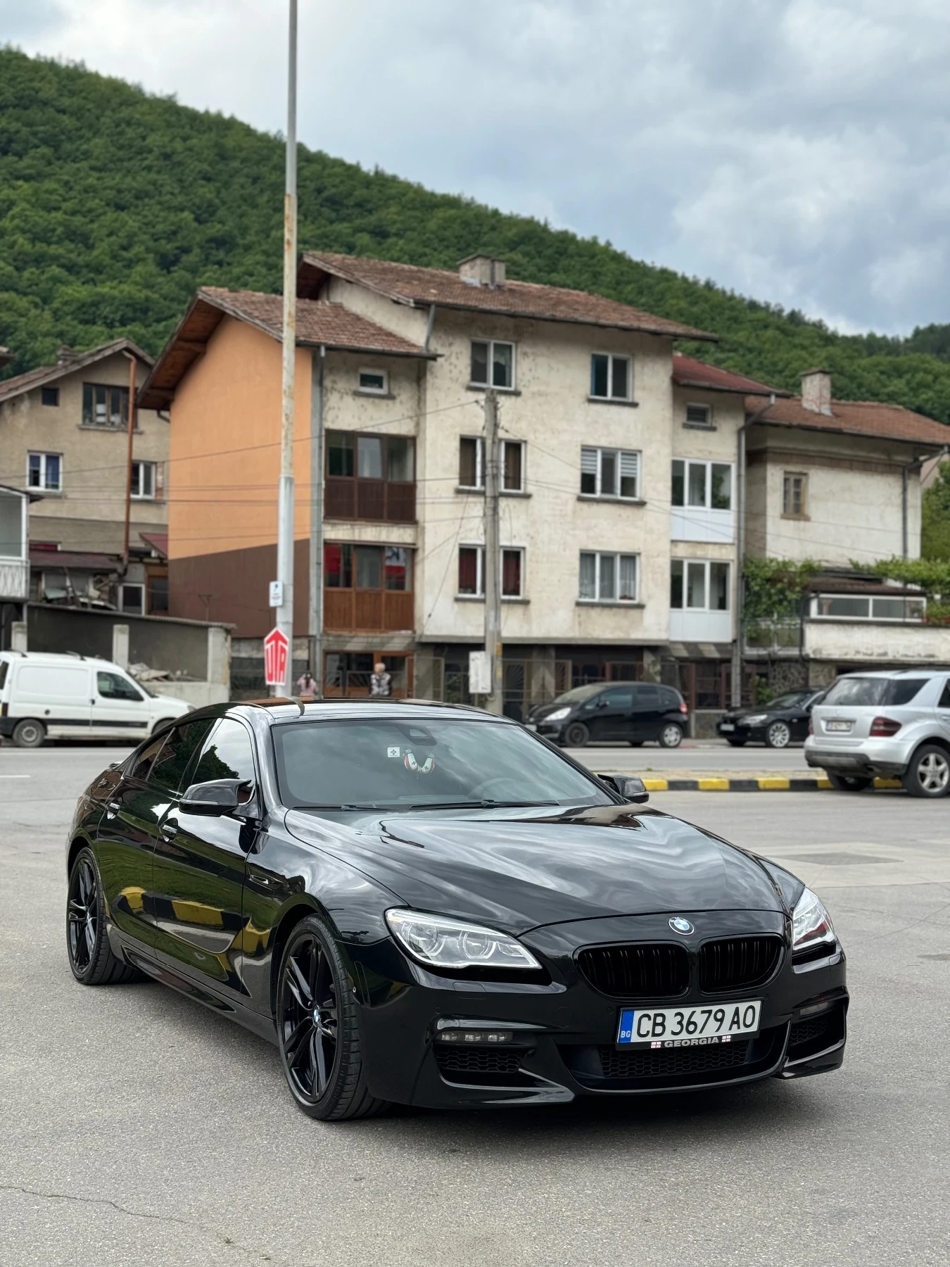 BMW 640 Facelift Full extras ТОП ЦЕНА, снимка 2 - Автомобили и джипове - 55396013