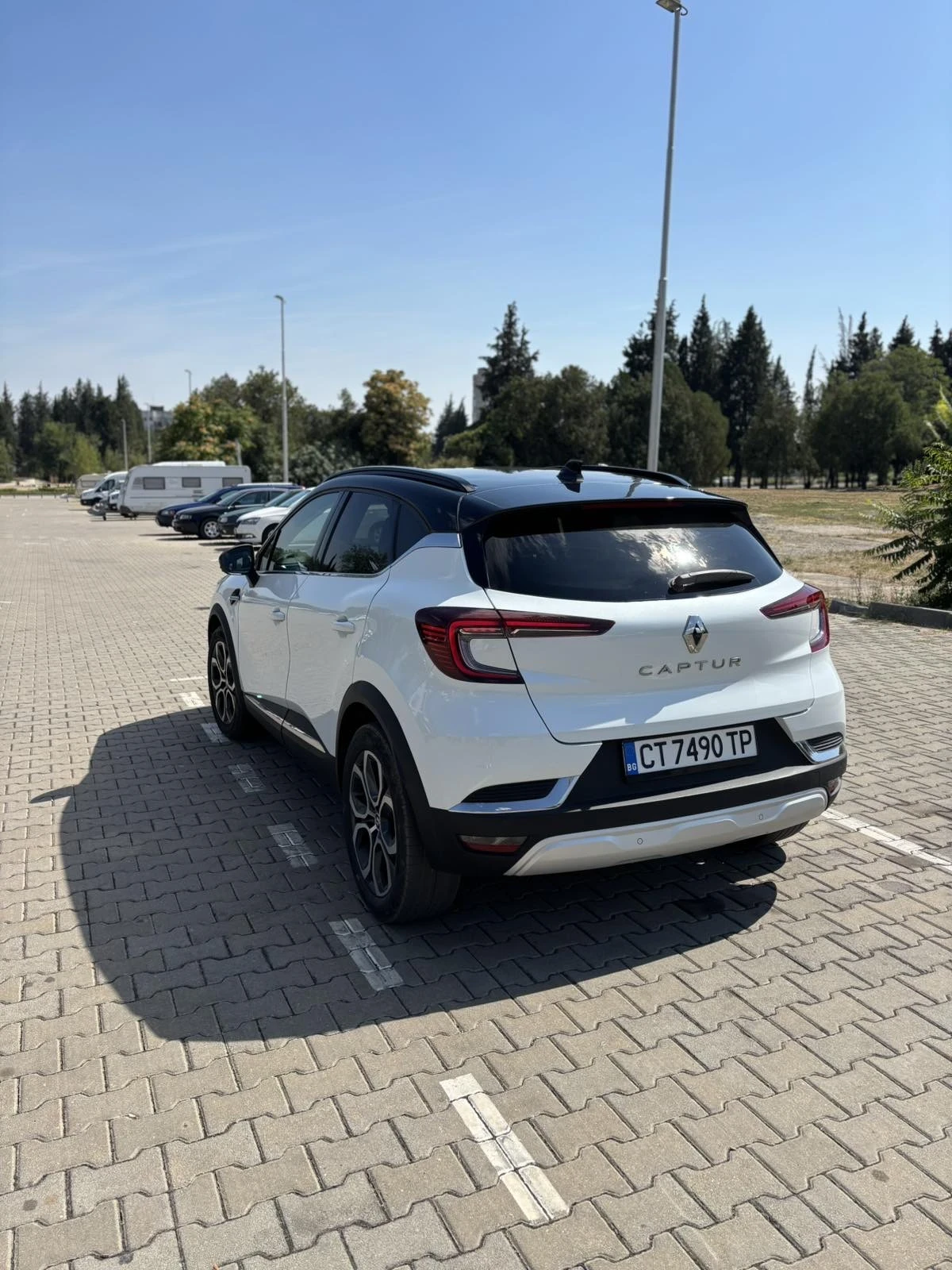 Renault Captur, снимка 5 - Автомобили и джипове - 55783335