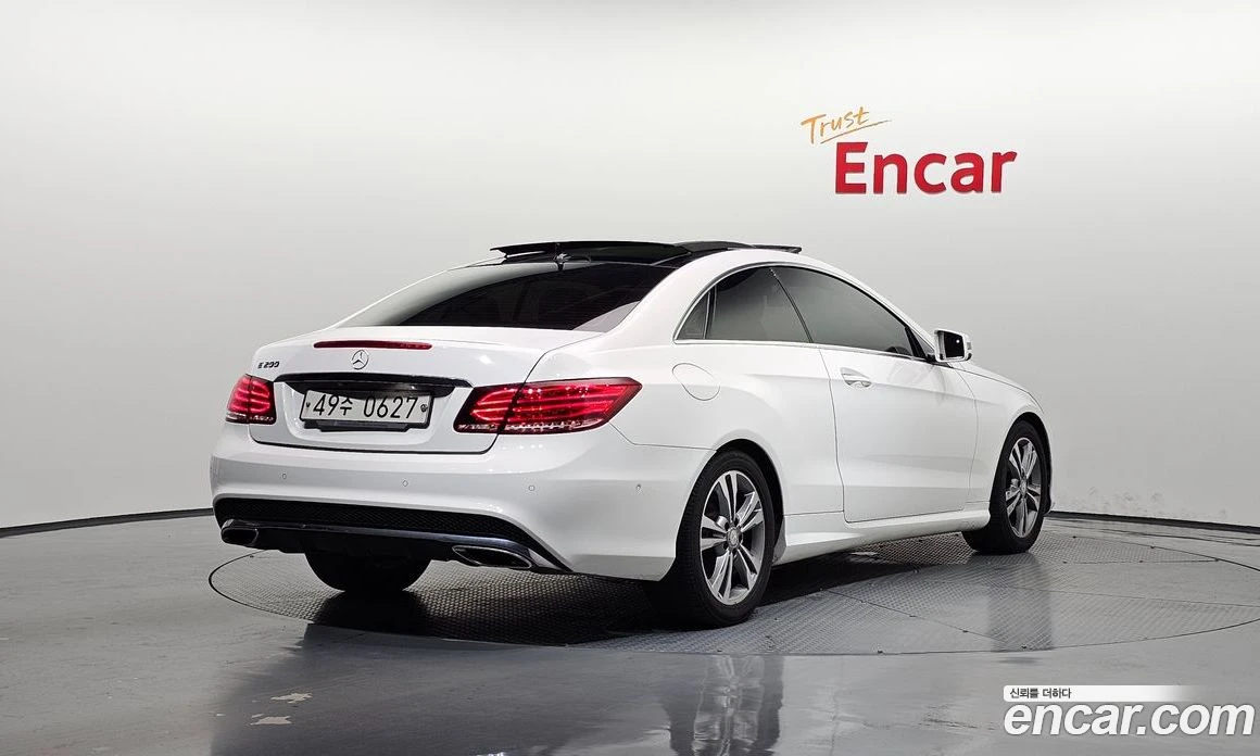 Mercedes-Benz E 200 E200 Coupe, снимка 2 - Автомобили и джипове - 56122860