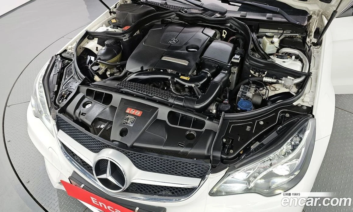 Mercedes-Benz E 200 E200 Coupe, снимка 6 - Автомобили и джипове - 56122860