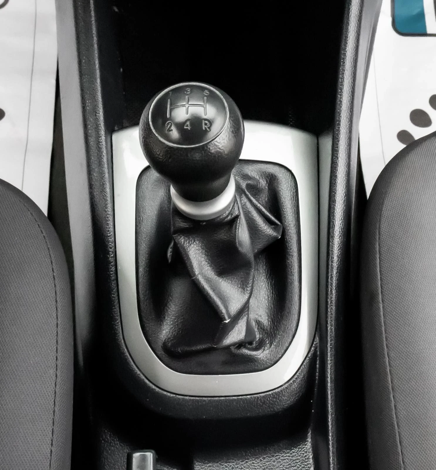 Kia Rio 1.25i 86kc. | Mobile.bg � ����������� 14