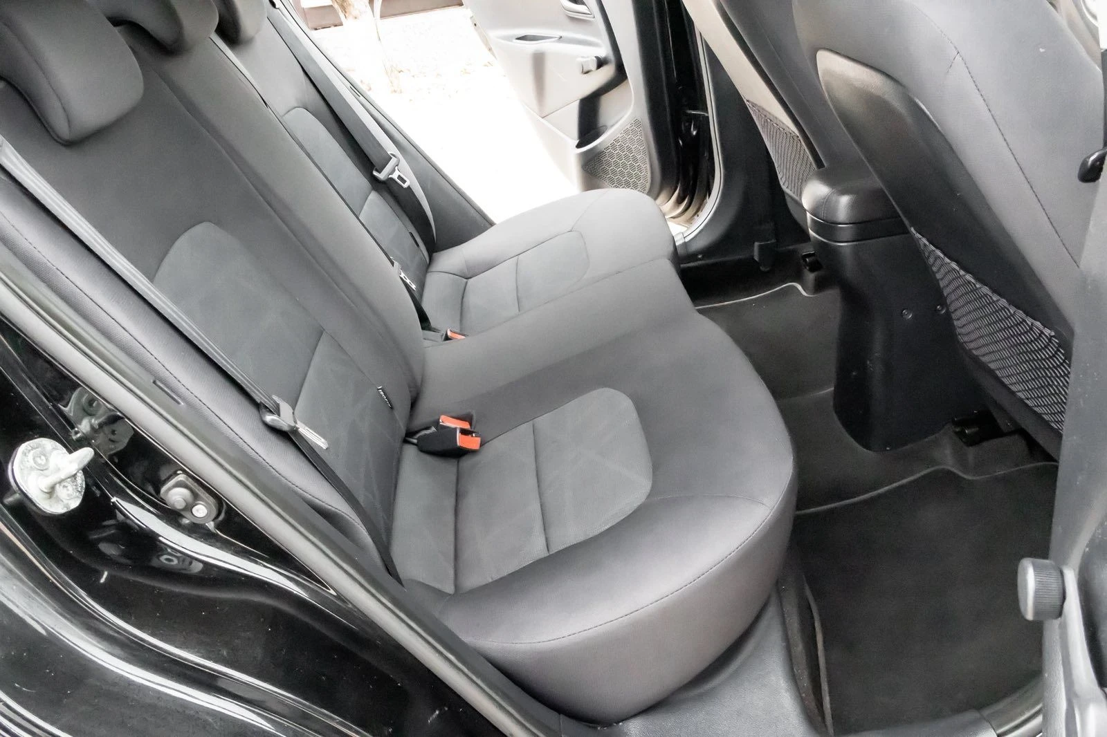 Kia Rio 1.25i 86kc. | Mobile.bg � ����������� 11
