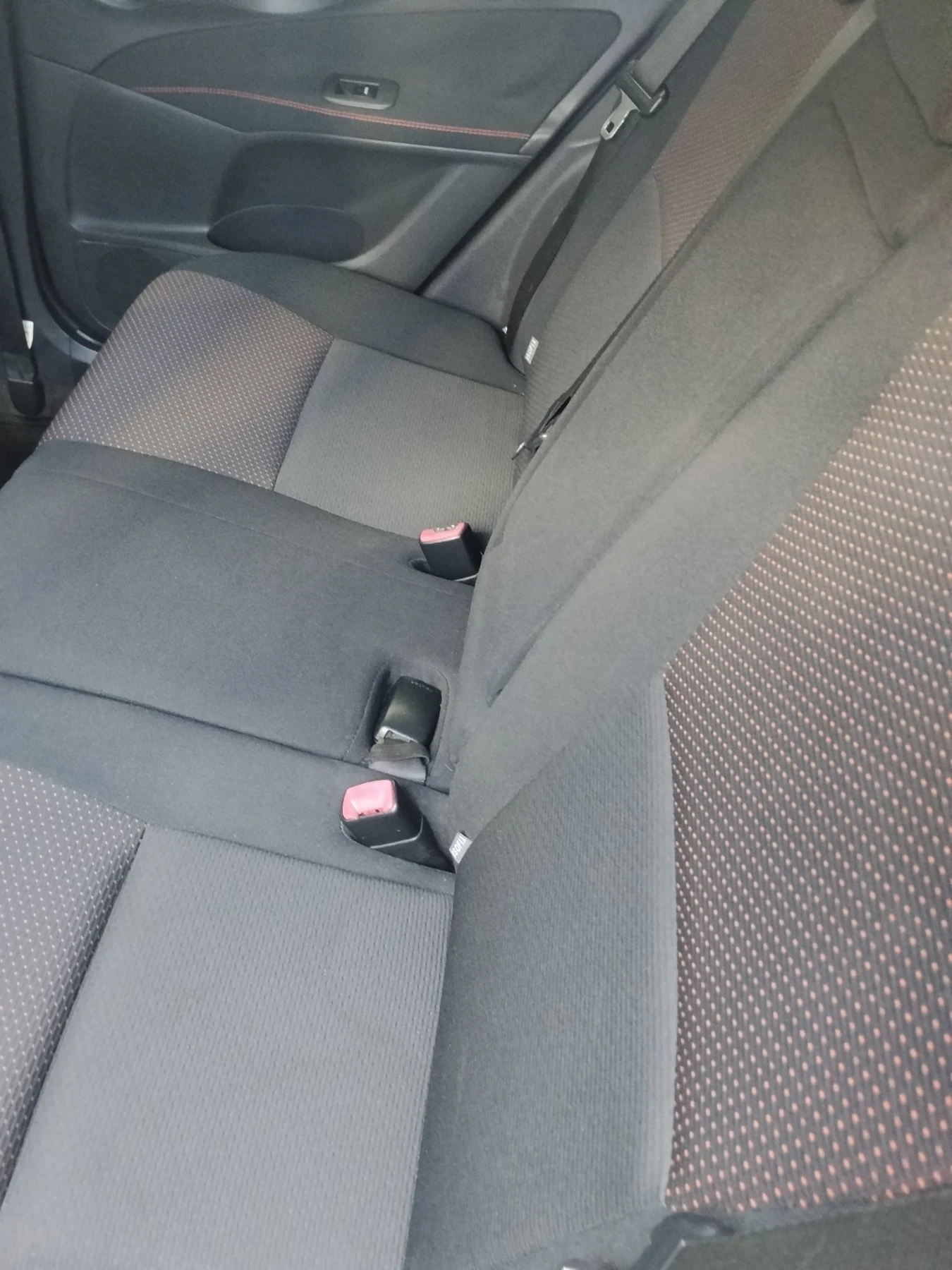 Toyota Auris 2.0/126�.� ���������  | Mobile.bg � ����������� 12