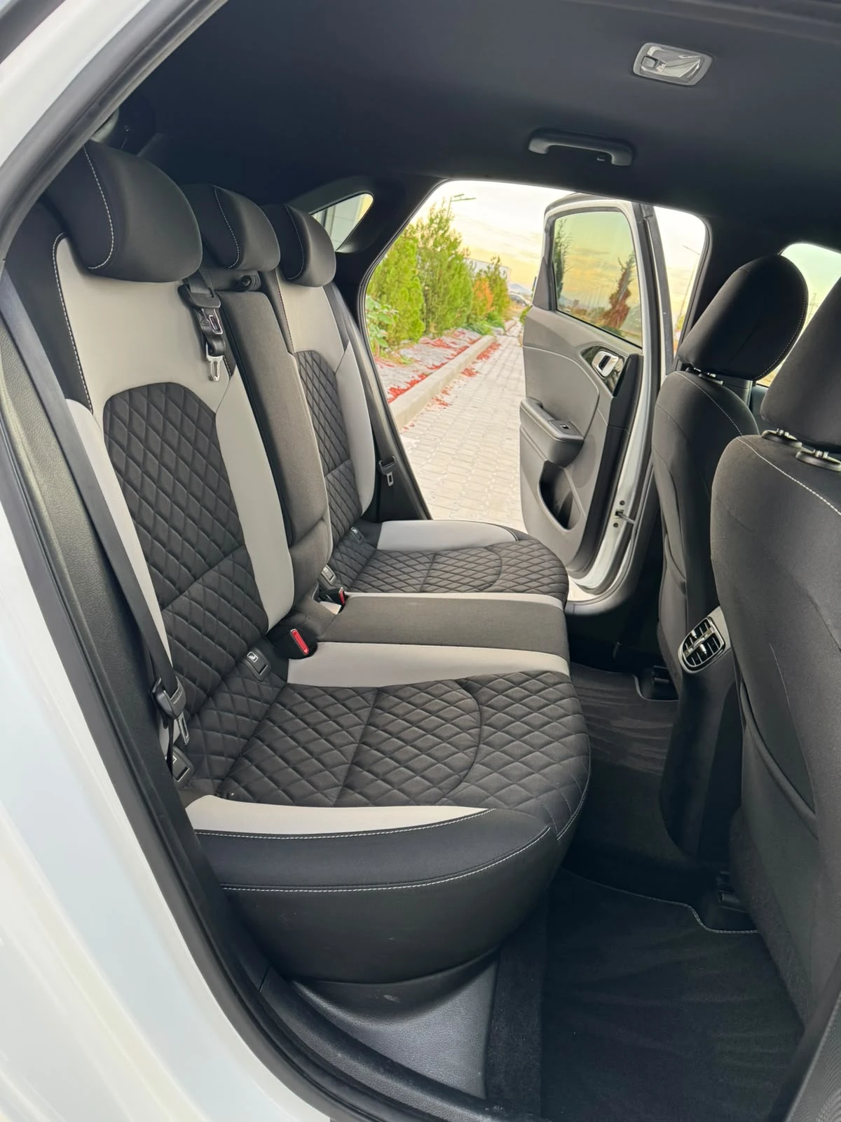 Kia Ceed 1.6CRDI::GT-LINE::������� | Mobile.bg � ����������� 9