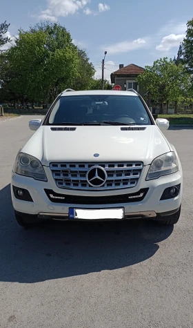     Mercedes-Benz ML 320