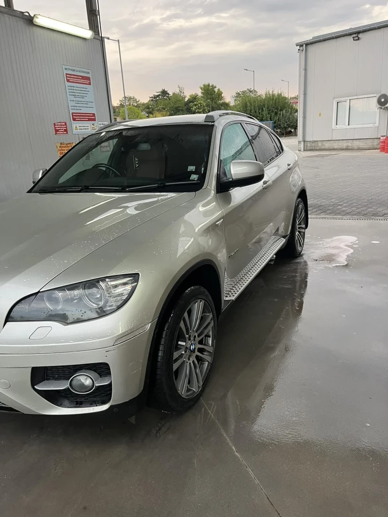 BMW X6, снимка 2 - Автомобили и джипове - 48331292