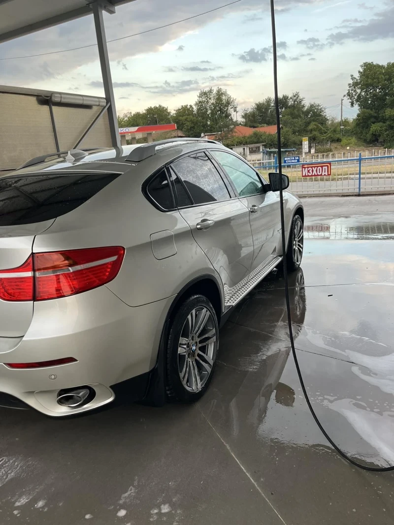 BMW X6, снимка 5 - Автомобили и джипове - 48331292