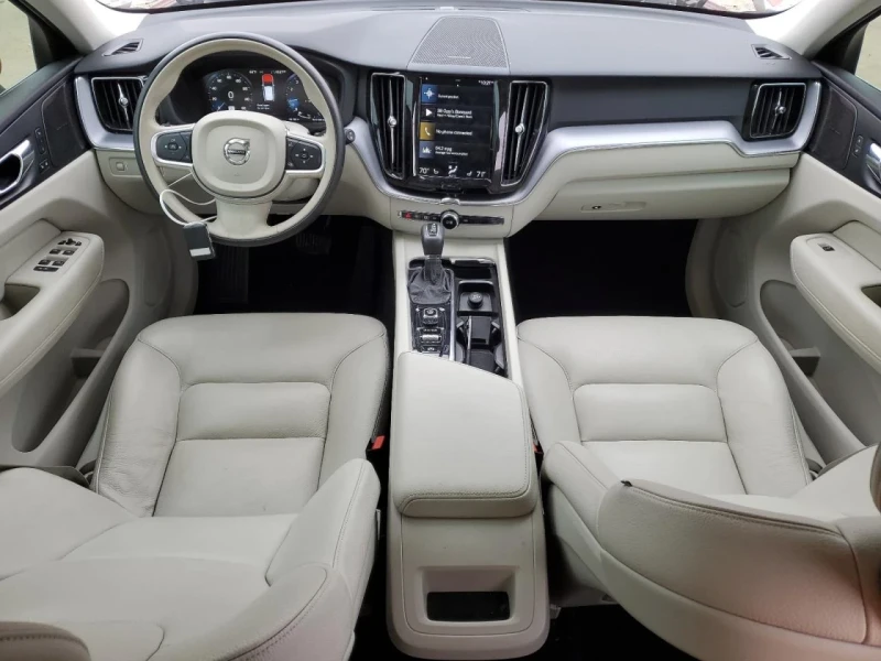 Volvo XC60, снимка 8 - Автомобили и джипове - 49367353