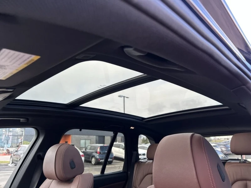 BMW X5 xDrive40i* Luxury* Power* All-Weather* Confidence, снимка 9 - Автомобили и джипове - 52728400