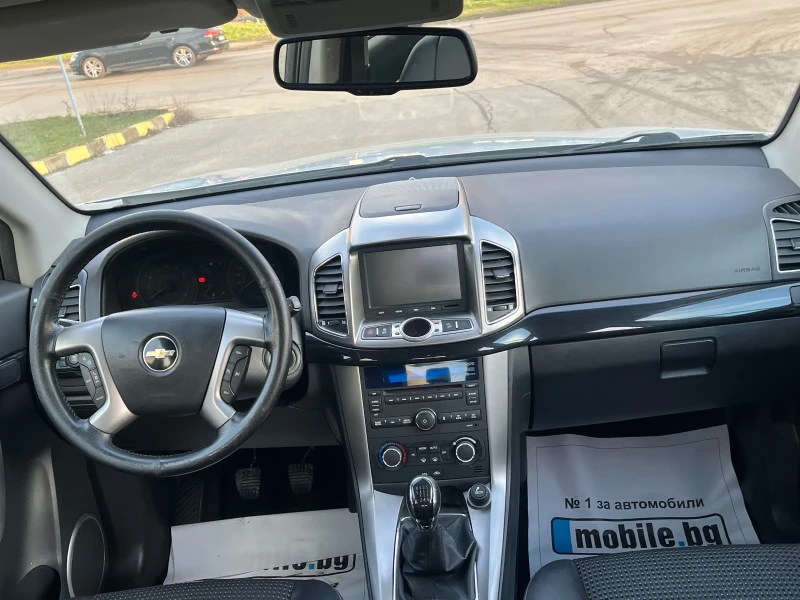 Chevrolet Captiva 2.4i 4x4, снимка 12 - Автомобили и джипове - 52942013