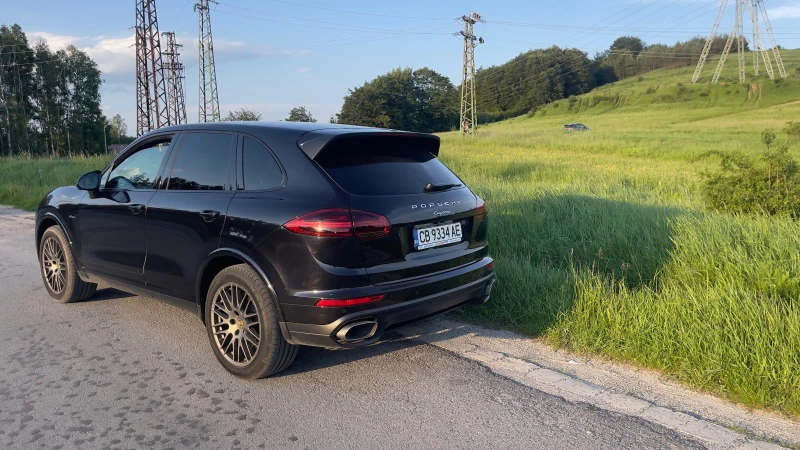 Porsche Cayenne Porsch Cayenne 3.0D* EURO-6B КАМЕРА 360  FACELIFT , снимка 2 - Автомобили и джипове - 53392761