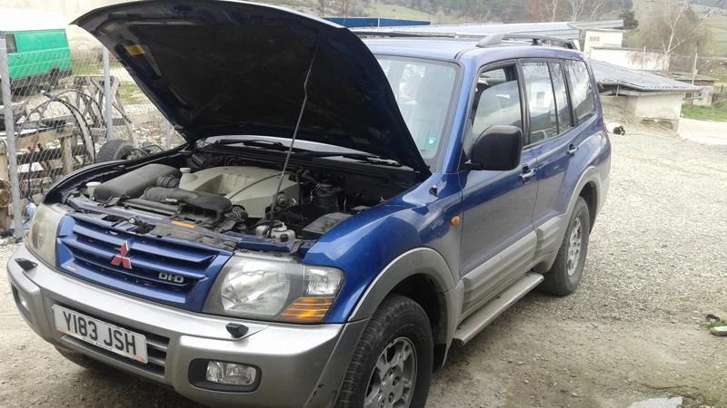 Mitsubishi Pajero 3.2 ИЗКУПУВАМ, снимка 14 - Автомобили и джипове - 34240144