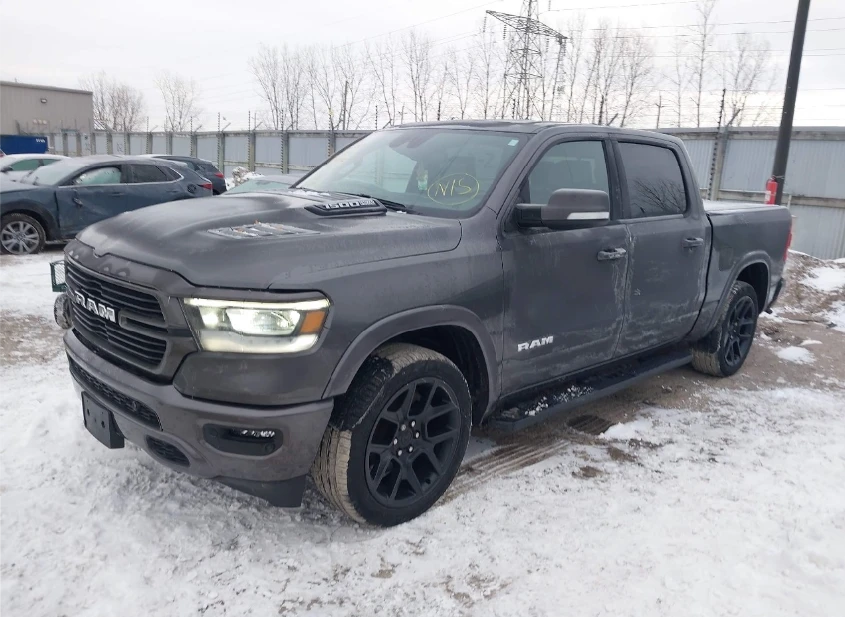 Dodge RAM 1500 LARAMIE  - изображение 3