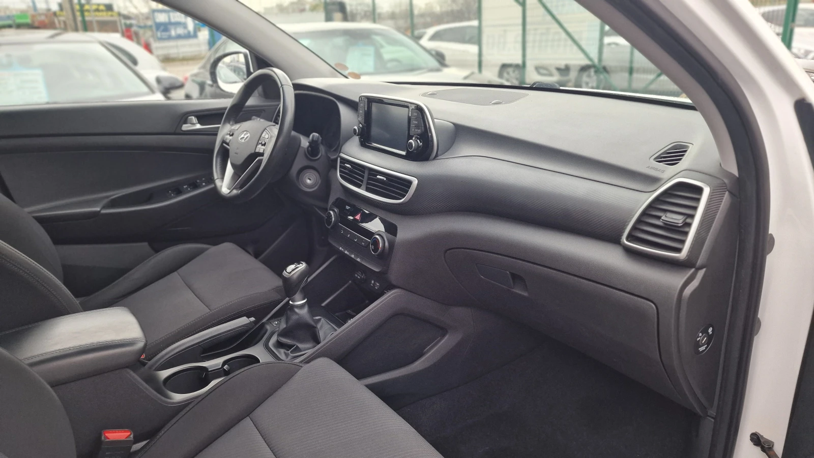 Hyundai Tucson 1.6i Trendline ������ ����  | Mobile.bg � ����������� 12