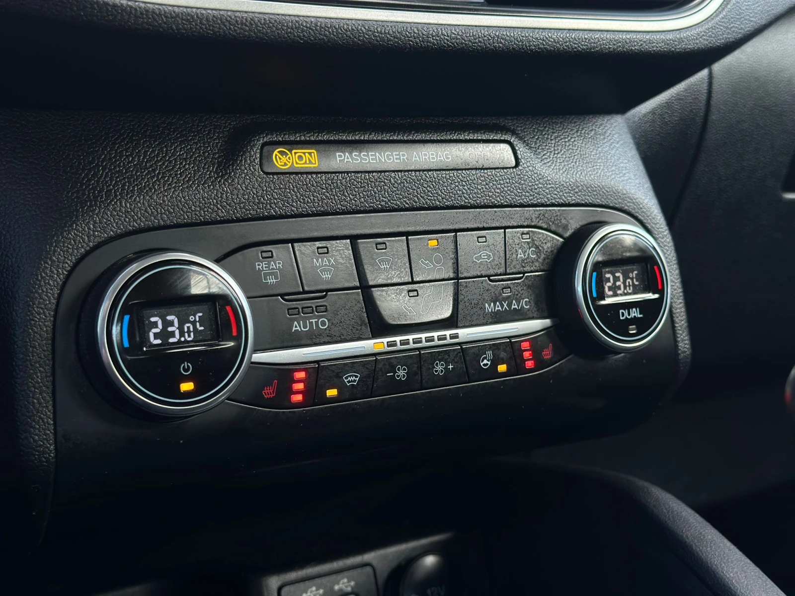 Ford Kuga / 1.5 D / EURO 6 / �������� �� 4 ������� + ����� / | Mobile.bg � ����������� 16