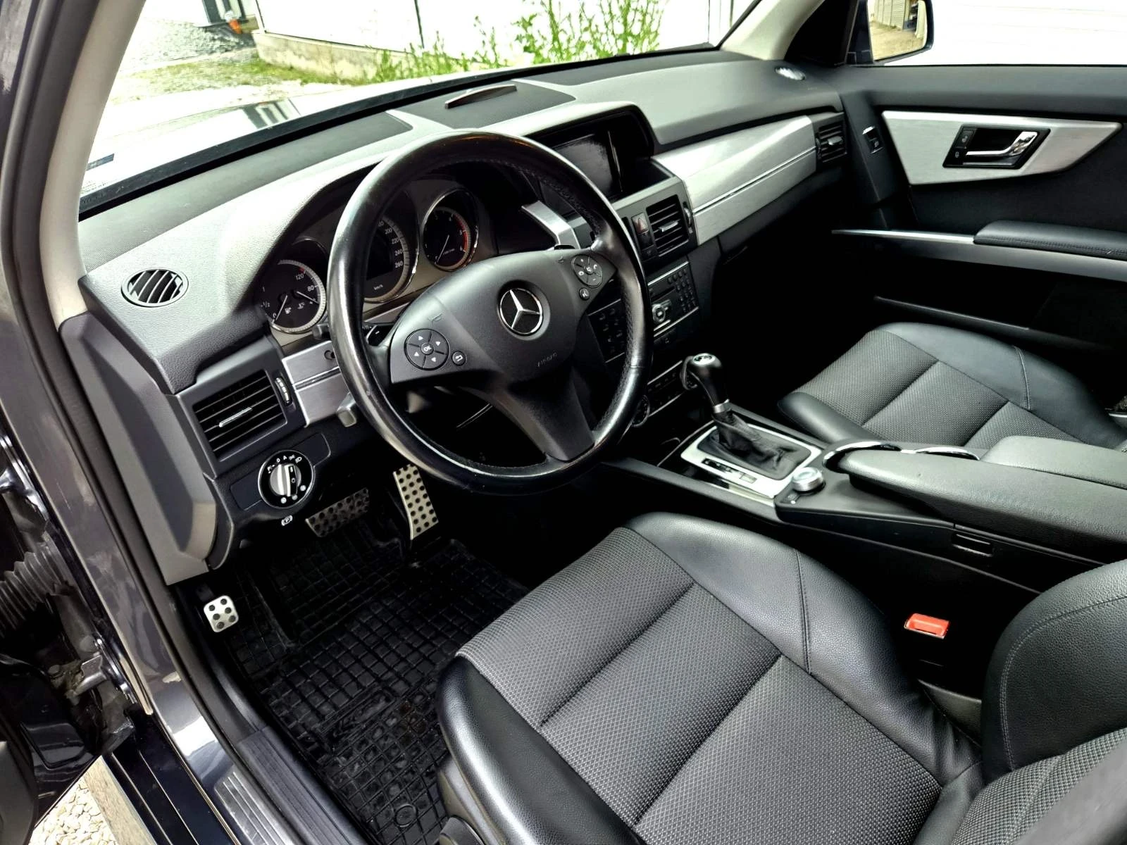 Mercedes-Benz GLK, снимка 7 - Автомобили и джипове - 54488080