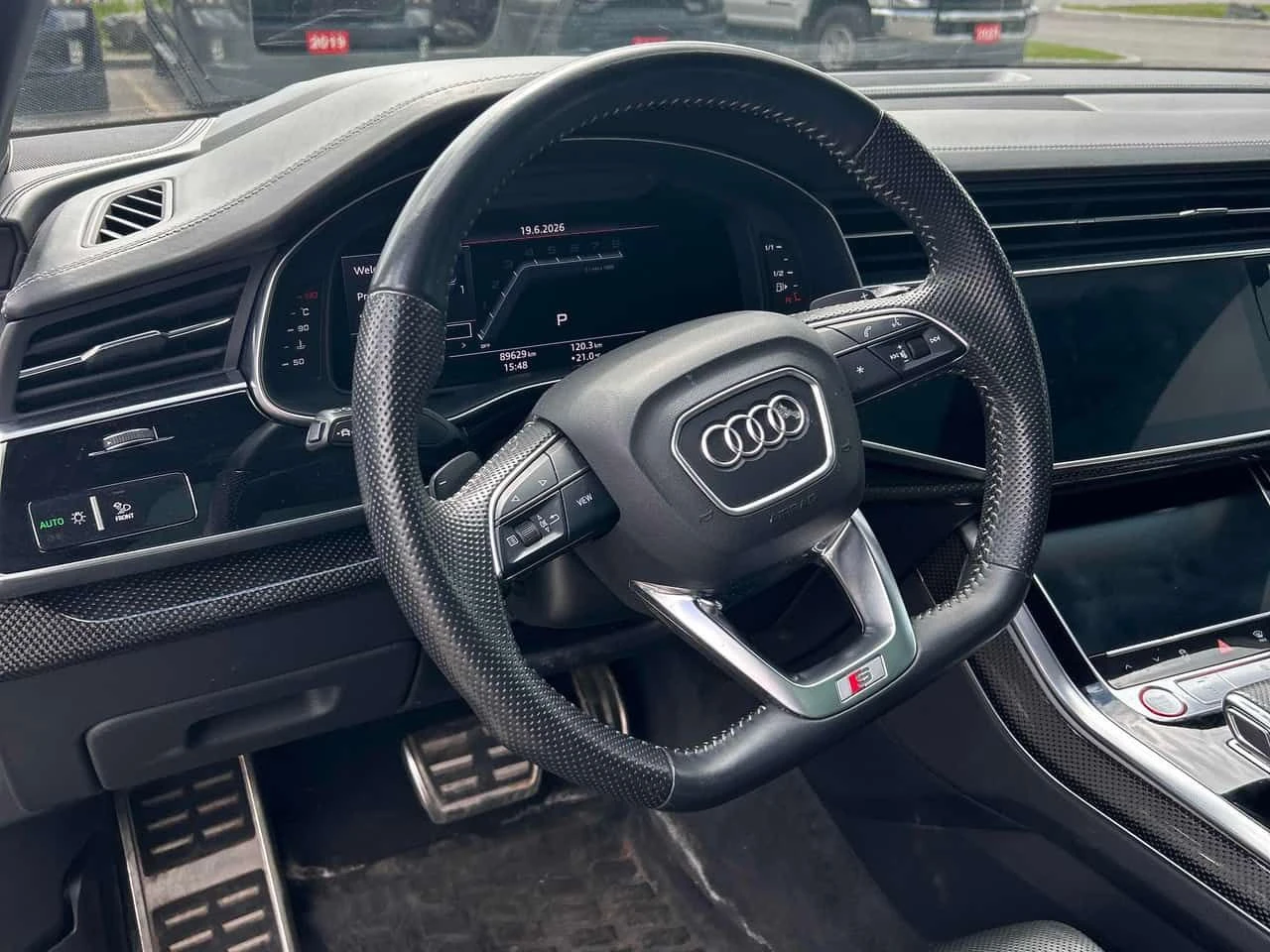 Audi SQ7 * CARFAX * ОТ ПРЕДСТАВИТЕЛСТВО * , снимка 8 - Автомобили и джипове - 54978021