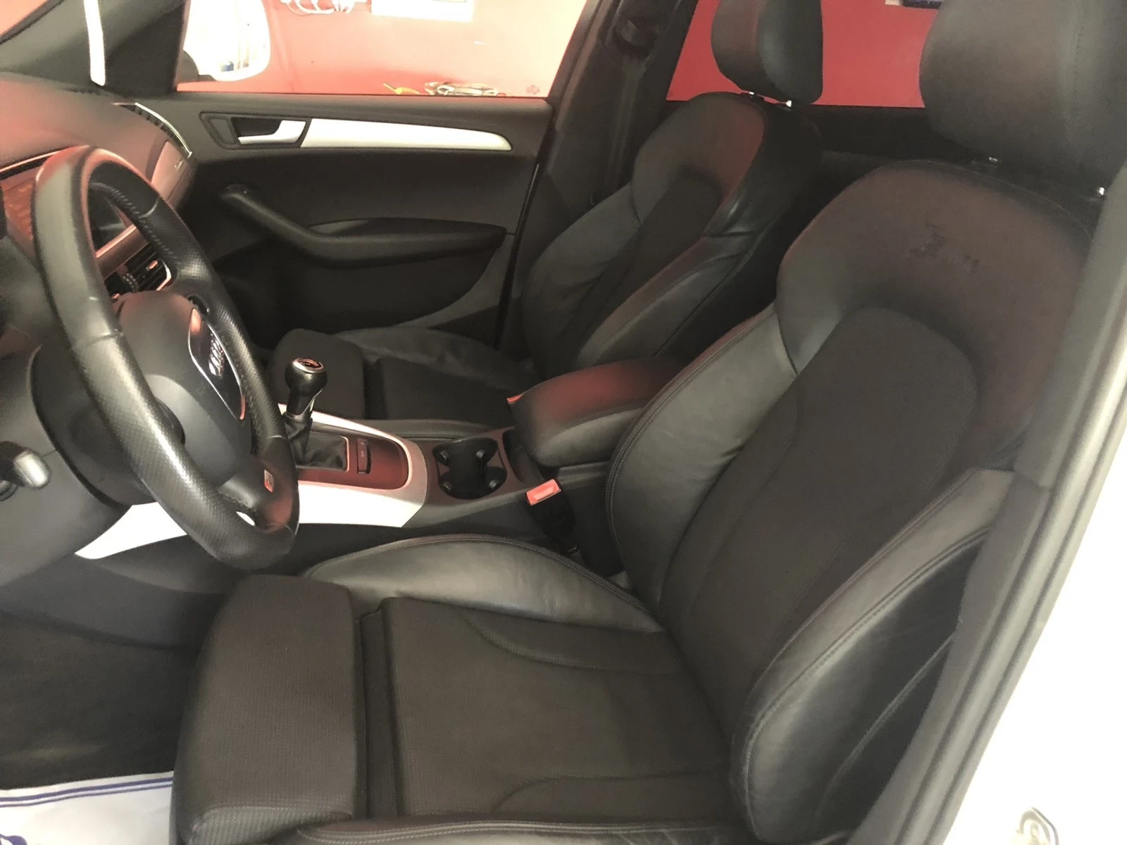 Audi Q5 S-LINE QUATTRO 20цола LED, снимка 10 - Автомобили и джипове - 55143582