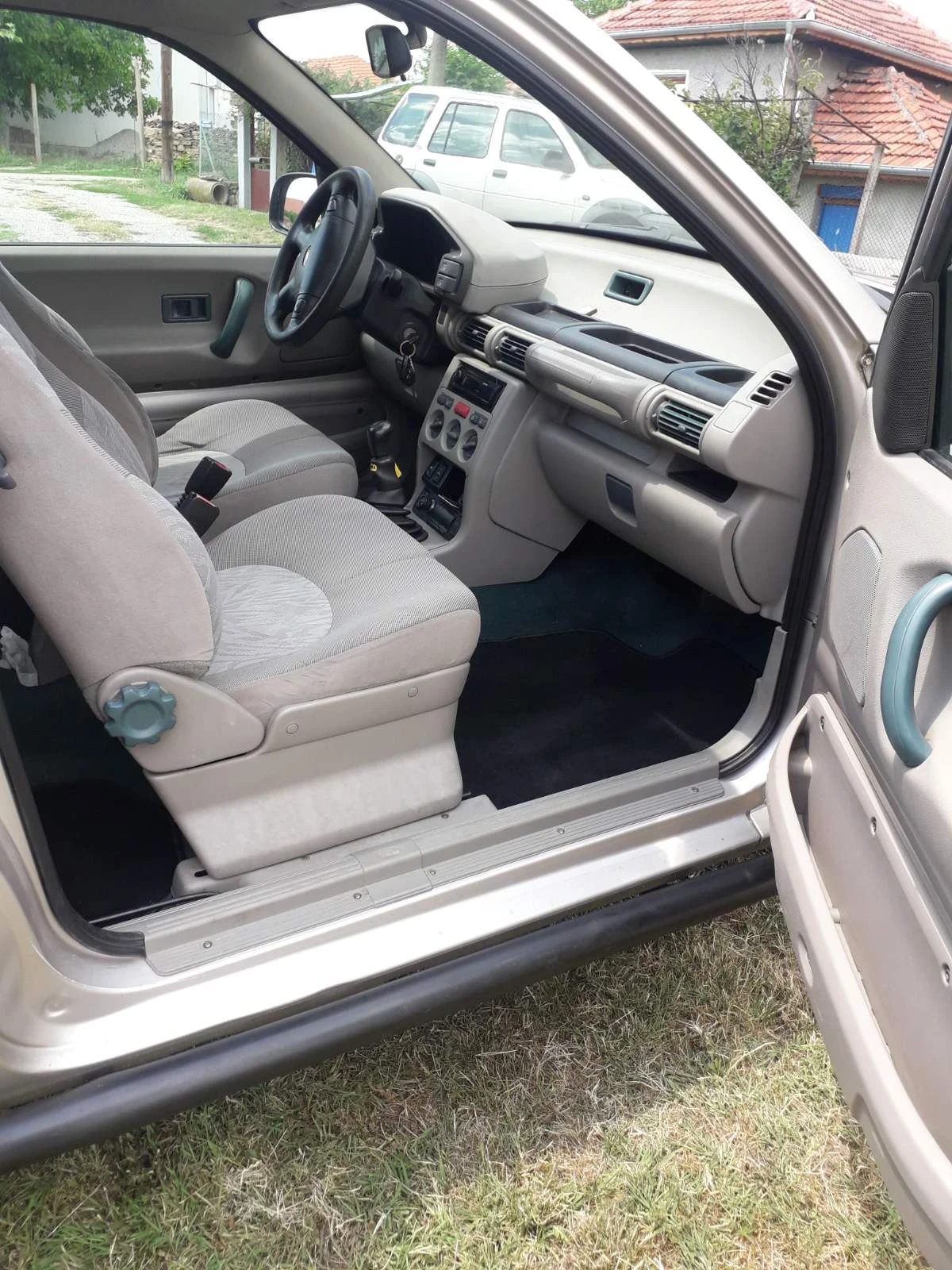 Land Rover Freelander, снимка 7 - Автомобили и джипове - 55361545