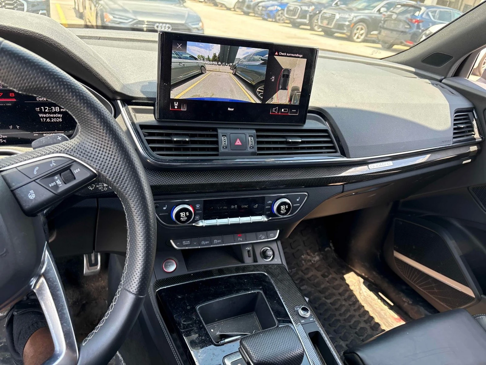 Audi SQ5 360* СЛ.ЛЕНТИ* PANO* KEYLESS, снимка 9 - Автомобили и джипове - 55533036