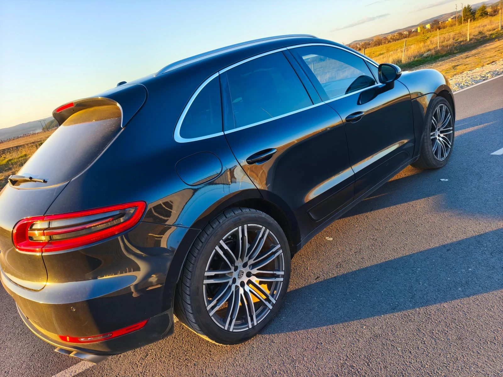 Porsche Macan, снимка 8 - Автомобили и джипове - 56114875