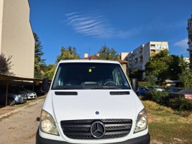 Mercedes-Benz Sprinter 211