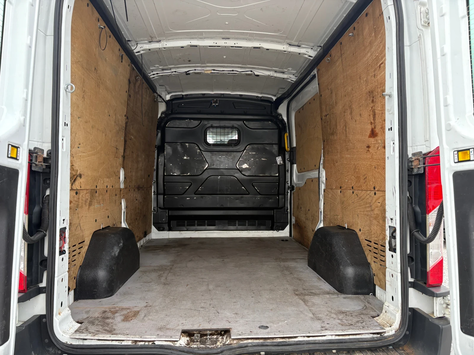 Ford Transit  - изображение 10