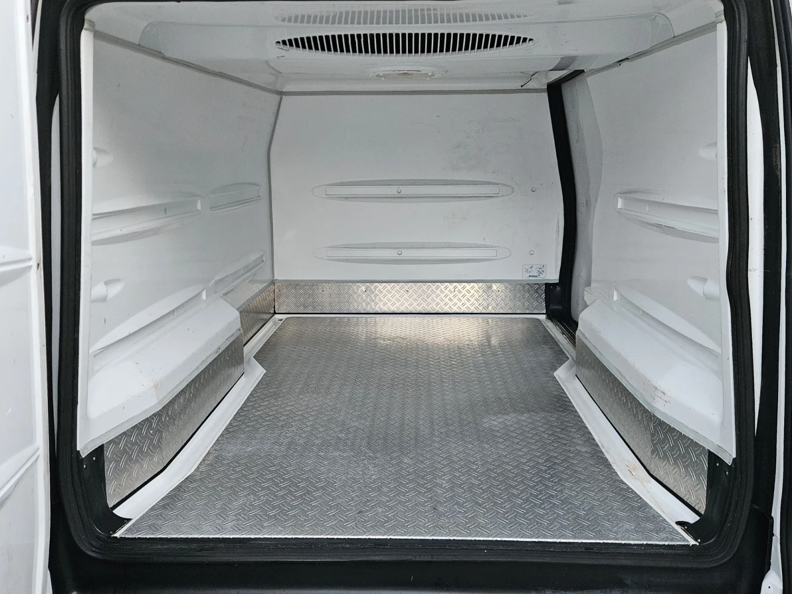 Mercedes-Benz Vito ��������  | Mobile.bg � ����������� 12
