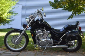 Suzuki Intruder VS 800, снимка 1