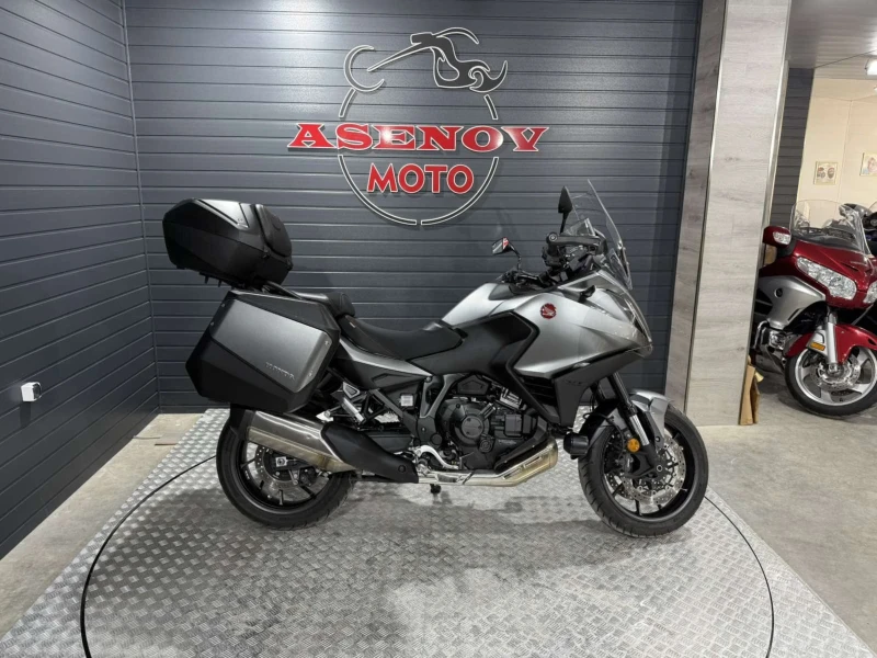 Honda Nt  SILVER MOUSE